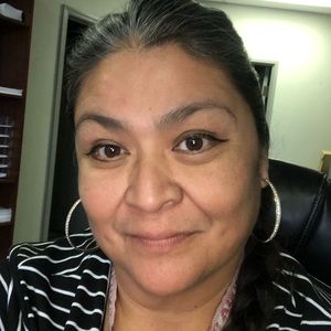 Meet your Posher, Edna